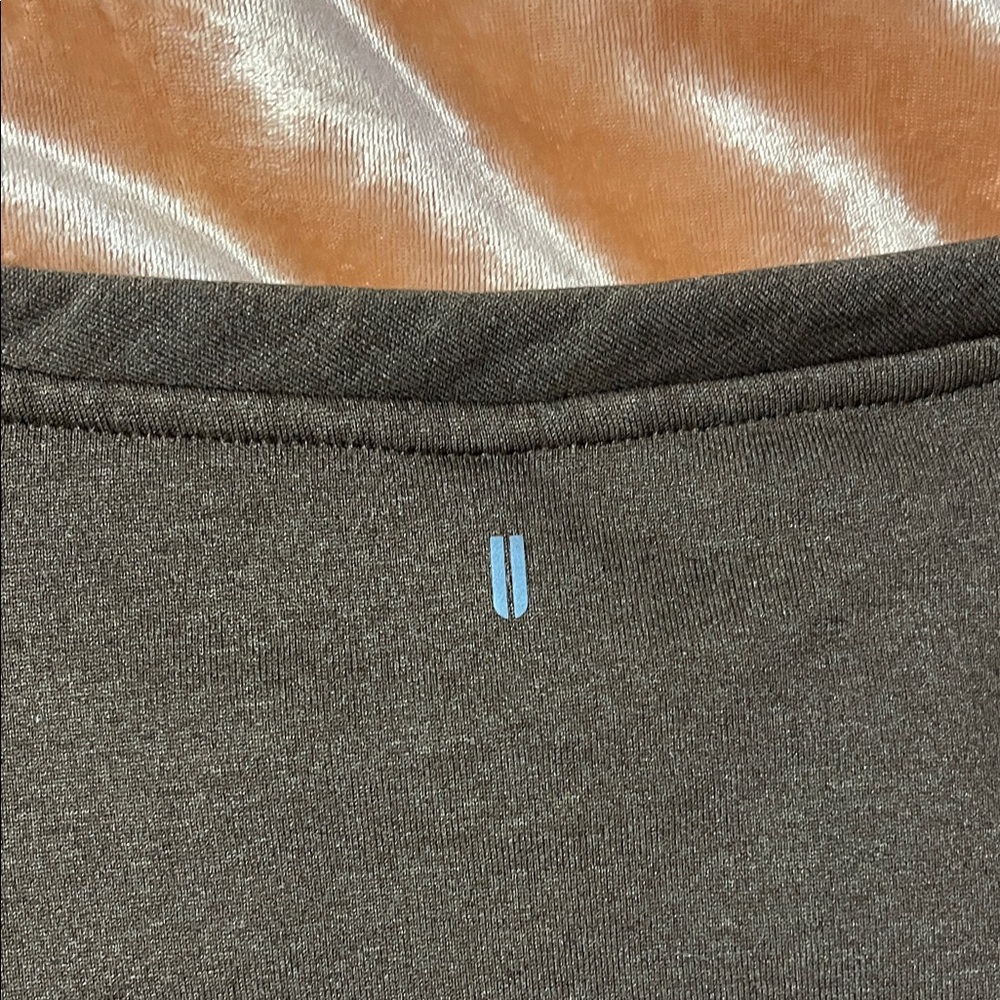 NOBULL Women’s Brown Crew Sweatshirt with Shoulder Logo - Picture 5 of 5